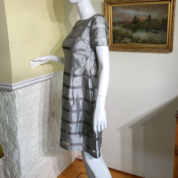 Muse Grey Organza Low Back Party Dress - Picture 5 of 15